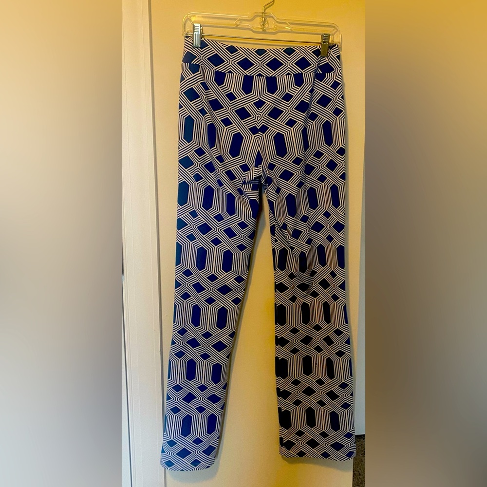 jMcLaughlin Carmel pants in blue & white bold print size xs